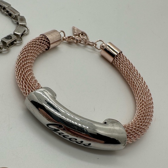 4 vintage GUESS chain bracelets lot - Picture 4 of 5